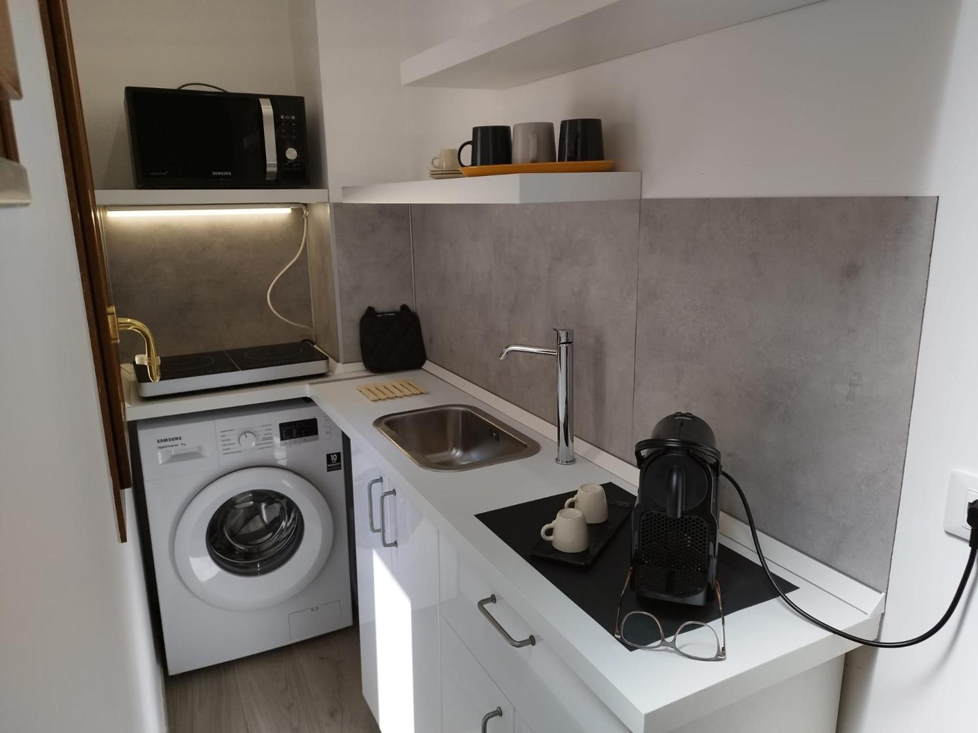 La Casa Di Mest Pepp 모노폴리 외부 사진